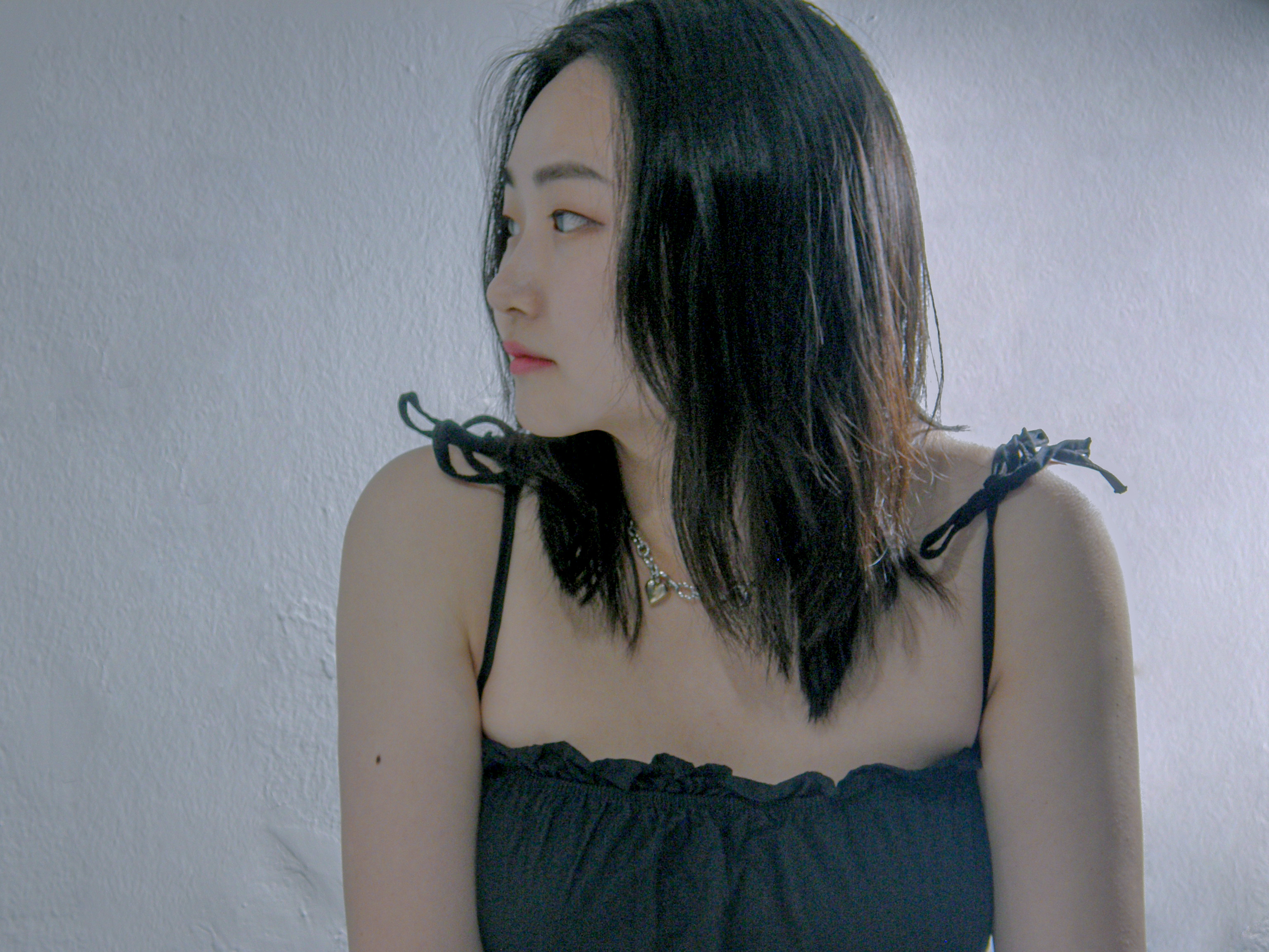 Portrait of Yeonjae, a female tattoo artist based in Seoul.